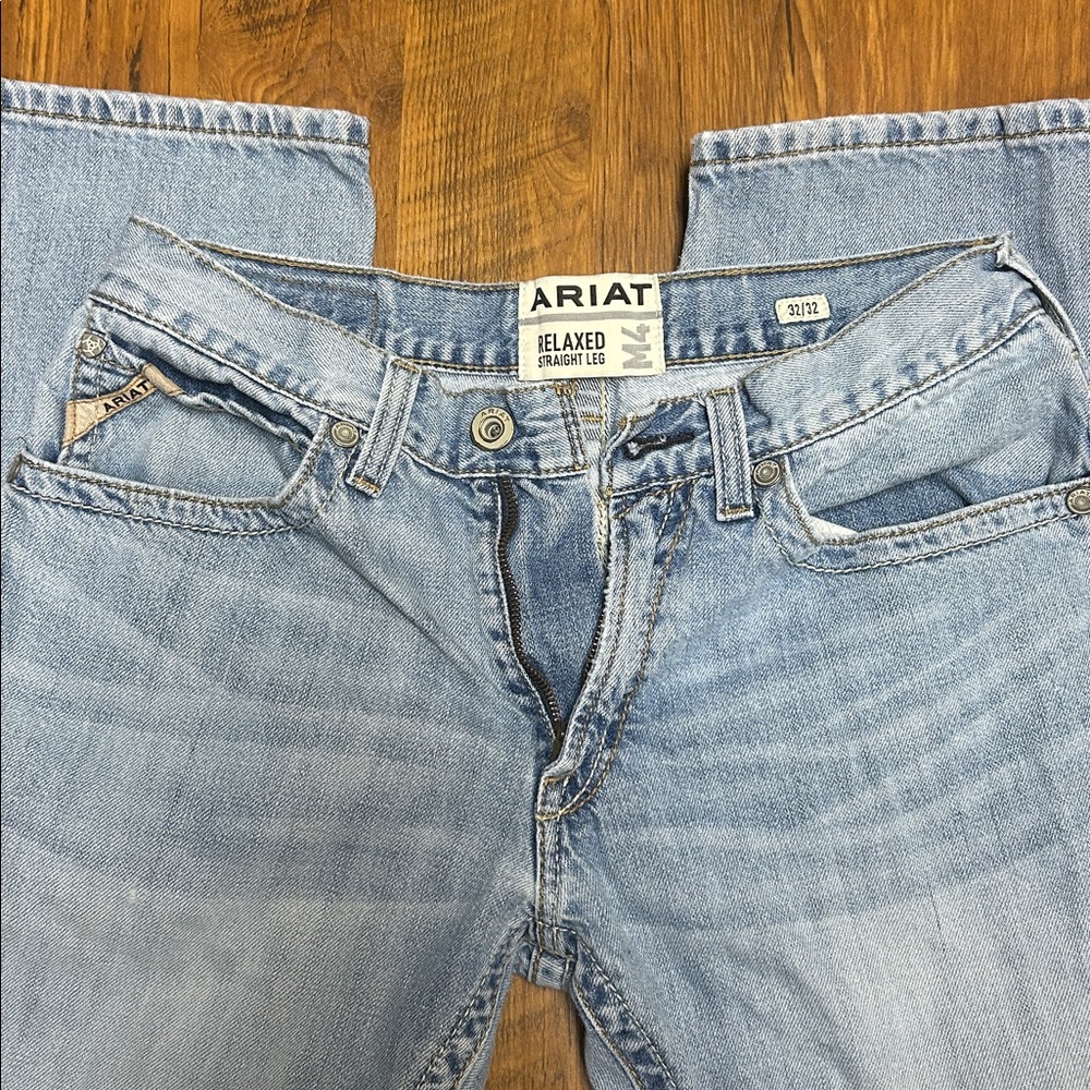 Ariat Men's Classic Light Denim Jeans - Picture 2 of 6